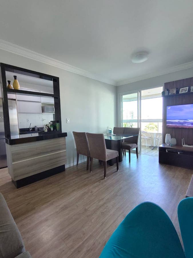Apartamento com vista mar em Barreiros | 2 dormitórios (1 suíte), sacadas fechadas em reiki, lindo e moderno - Apartamento em Barreiros, São José - à venda - Conceito Imóveis