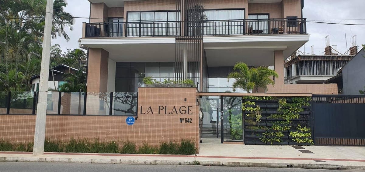 APARTAMENTO NO EDIFÍCIO LA PLAGE RESIDENCE - CABEÇUDAS, ITAJAÍ - Apartamento em Cabeçudas, Itajaí - à venda - Brava Norte Imóveis