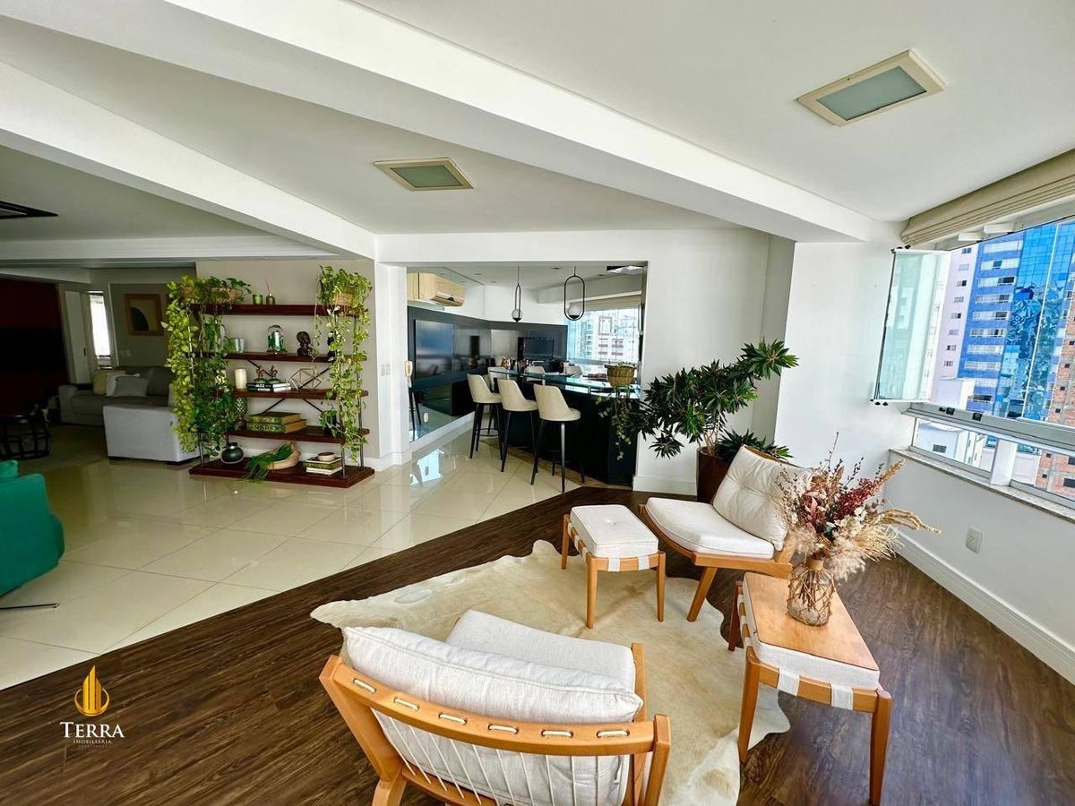 Apartamento à venda no Edifício Don Rafael em Balneário Camboriú - Apartamento em Centro, Balneário Camboriú - à venda - IMOBILIÁRIA TERRA ITAJAI LTDA