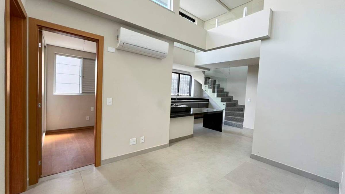 Residencial › Cobertura no Lourdes com 101,00 (M²), 2 quartos e 2 vagas para Venda - Cobertura em Lourdes, Belo Horizonte - à venda - Silvio Ximenes Imobiliária