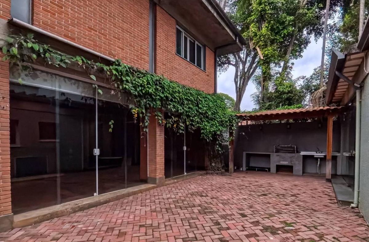 Casa com 4 quartos em Alto de Pinheiros, São Paulo - Casa em Alto de Pinheiros, São Paulo - à venda - Matú Imóveis