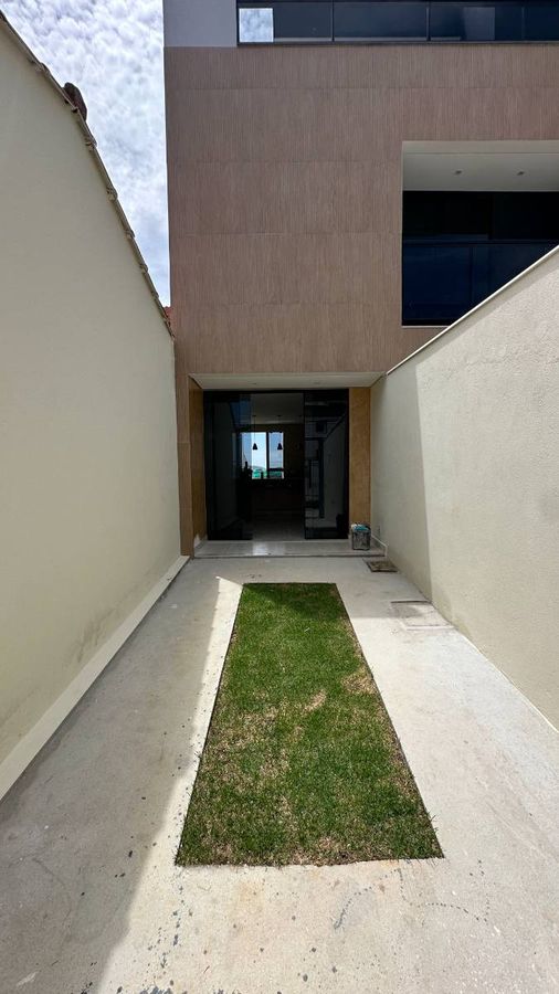 Fachada de entrada
