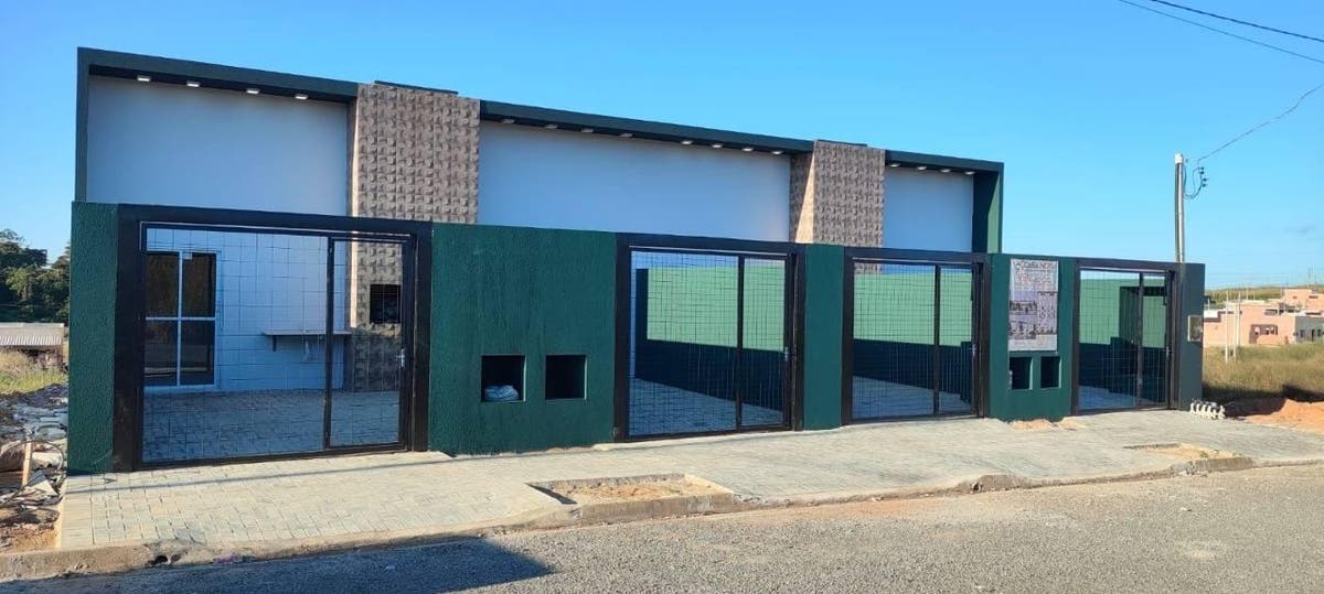 Kitnet com 2 quartos, 1 vaga - Reserva Jardim