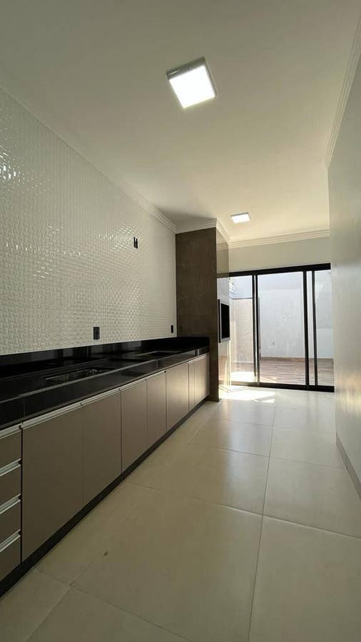Foto 3 — Casa com 3 quartos, Loteamento Gameleira - Rio Verde