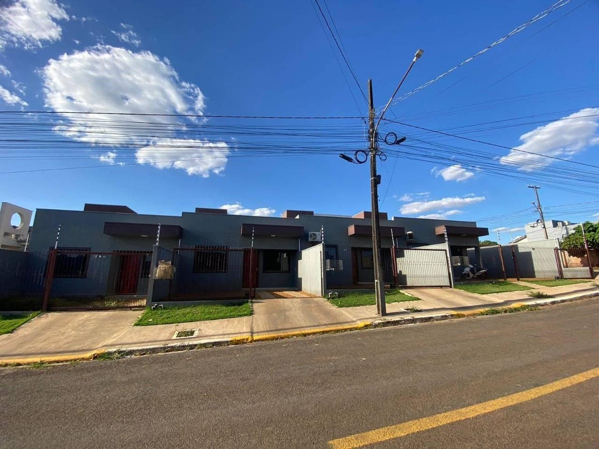 Casa com 2 quartos para Locação