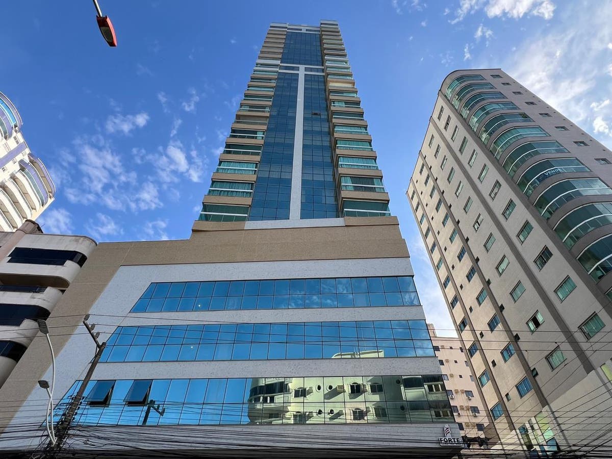 Apto 5 suítes — Golden Home, Meia Praia, Itapema - Apartamento em Meia Praia, Itapema - à venda - Portal Imóveis Itapema
