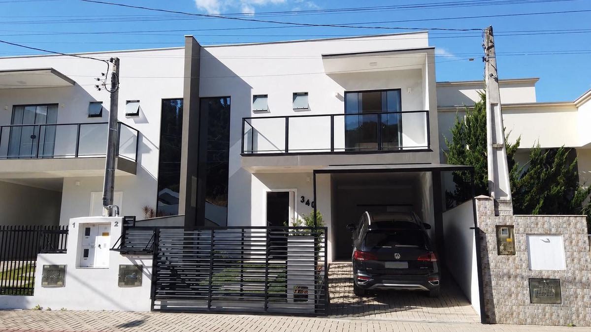 Sobrado à venda em Ituporanga - SC - Sobrado - à venda - SCHEFFER & NASCIMENTO NEGOCIOS IMOBILIARIOS LTDA