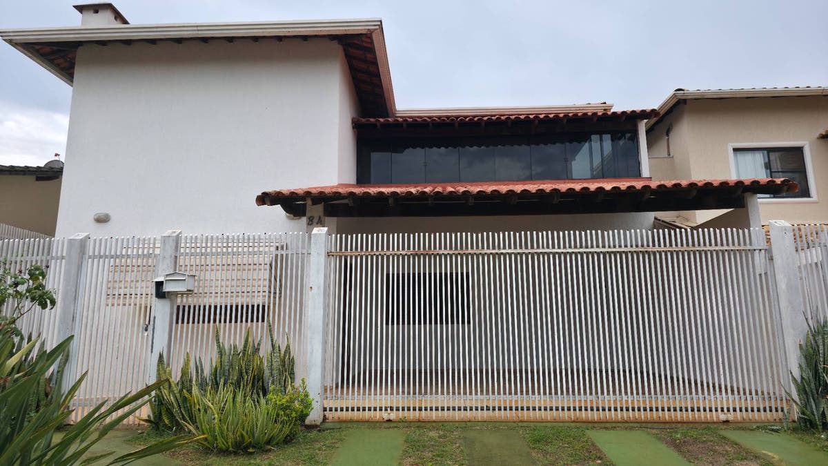 Jardim Europa 2 4 Quartos Sobradinho Espaço Gourmet - Casa em Grande Colorado (Sobradinho), Brasília - à venda - ALLADYNO ASSESSORIA E CONSULTORIA IMOBILIARIA LTDA