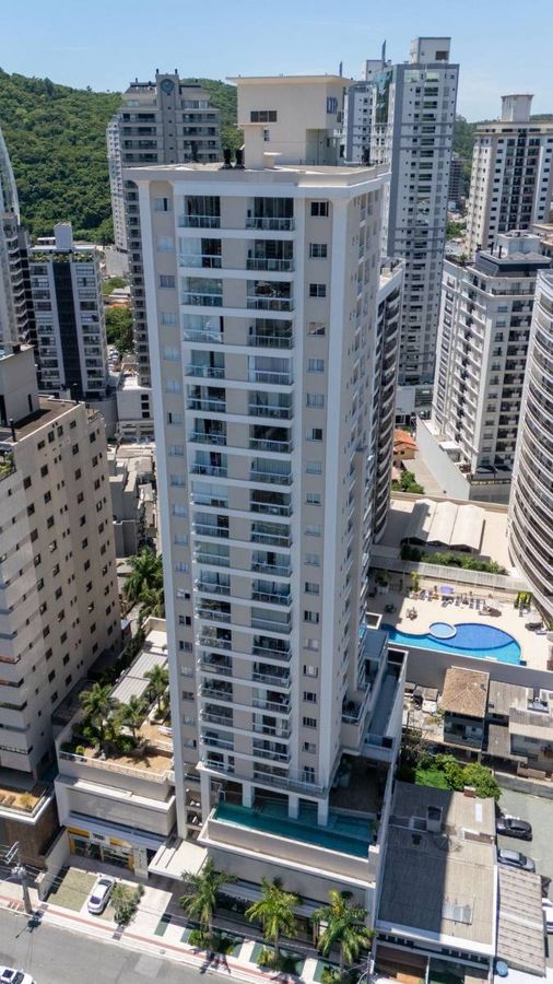 Excelente apartamento à venda no Edifício Porto Januária - Apartamento em Fazenda, Itajaí - à venda - TAB Imóveis