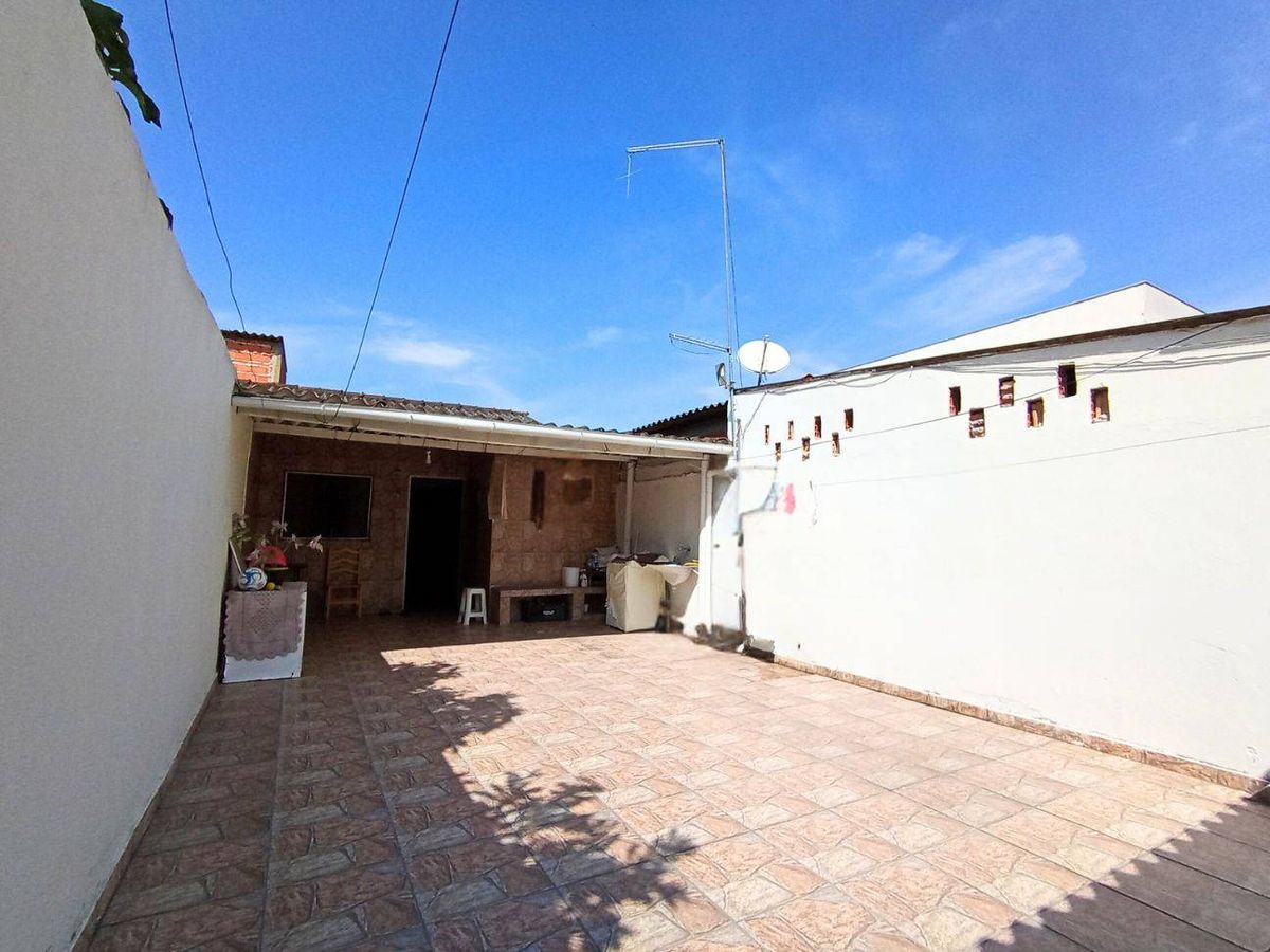 Casa | Perequê-Mirim | Caraguatatuba - Casa em Perequê Mirim, Caraguatatuba - à venda - Sileyne Imóveis