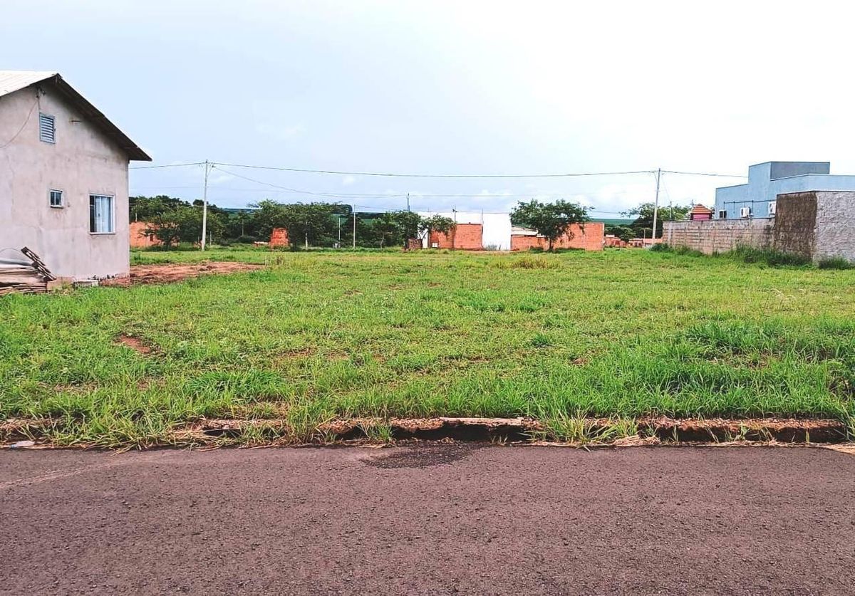 Terreno no Bairro Cidade Jardim I - Lote/Terreno em Cidade Jardim, São Gabriel do Oeste - à venda - Bovicenter Negócios Imobiliários LTDA