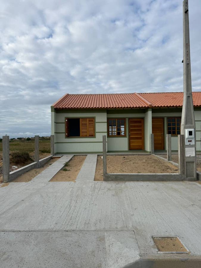 Casa de 2 Dormitórios com Excelente Custo Benefício - Casa em Lagoa do Horácio, Osório - à venda - Famer Negócios Imobiliários LTDA