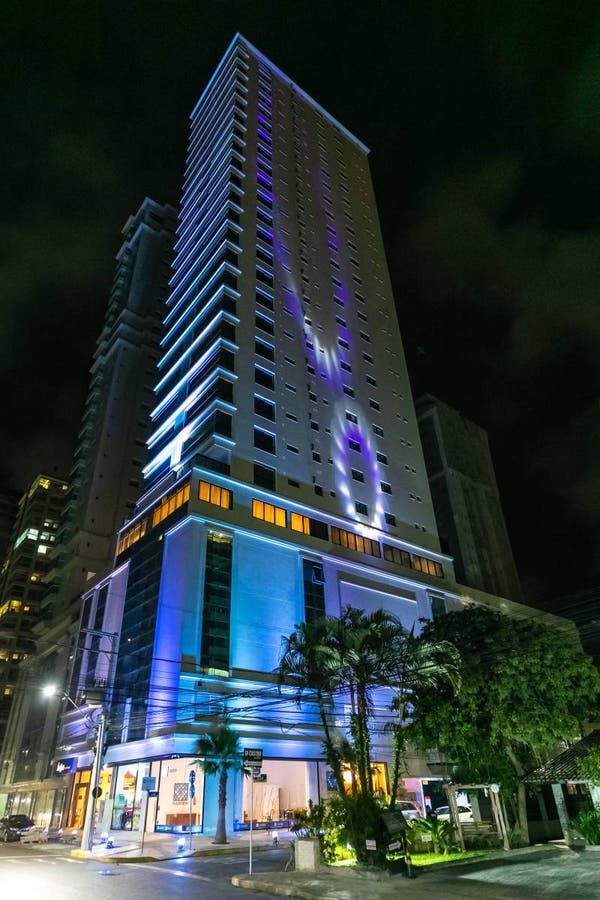 Cobertura 3 Suítes Dom Benedito - Meia Praia - Cobertura em Meia Praia, Itapema - à venda - JSobrinho Imóveis