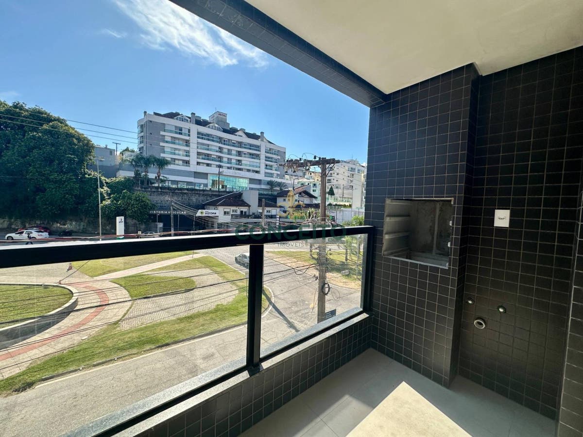 Apartamento em Coqueiros de 3 Dormitórios (1 Suíte) - Sacada com Churrasqueira - Sol da Manhã - Apartamento em Coqueiros, Florianópolis - à venda - Conceito Imóveis
