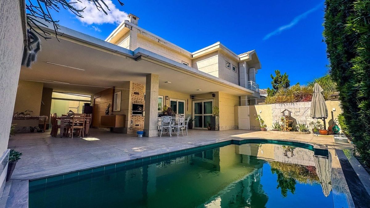 Casa Triplex - 277,14m² - Mata da Praia - Vitória/ES - Casa em Mata da Praia, Vitória - à venda - More & Corporatti Soluções Imobiliárias Ltda