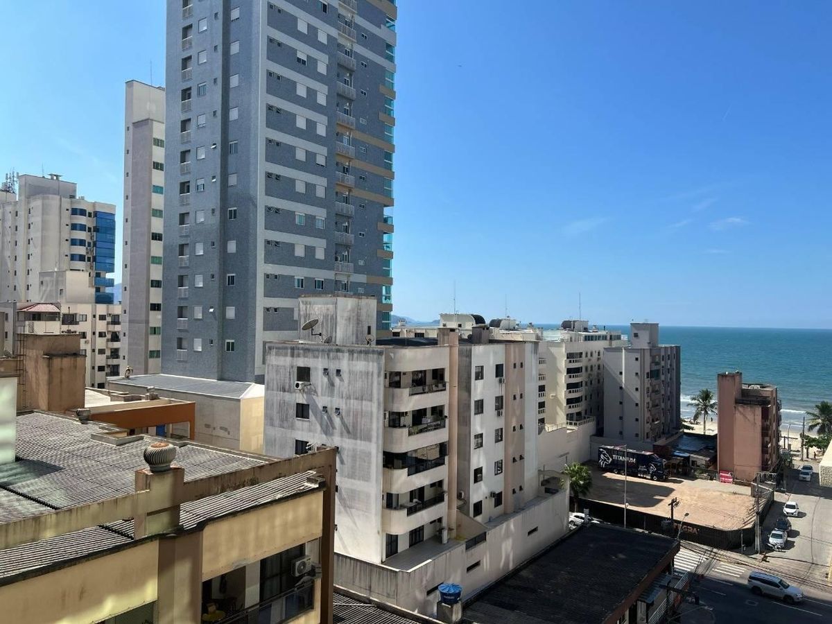 APARTAMENTO Á VENDA EM ITAPEMA-SC - Apartamento em Meia Praia, Itapema - à venda - CASA GOLD IMÓVEIS