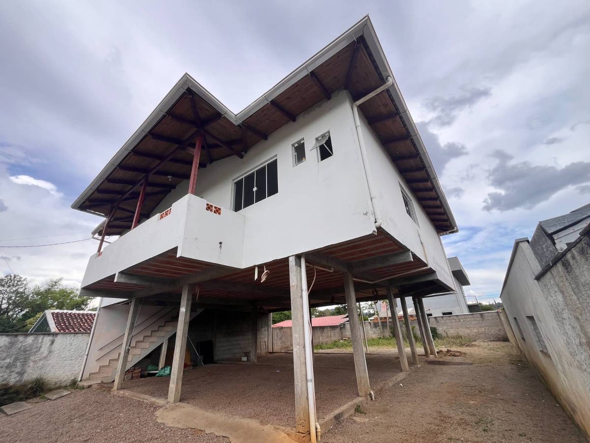 Casa Para Locação - Rua Rio Preto 146 - Bairro Canoas - Rio do Sul. - Casa em Canoas, Rio do Sul - para locação - Imobiliária Cimardi LTDA