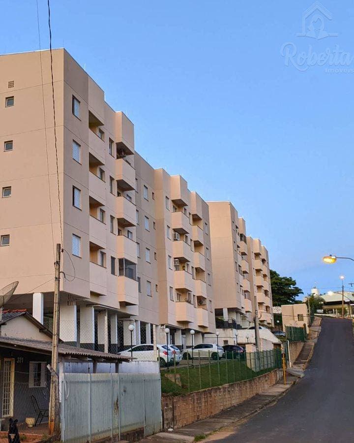 Apartamento a venda, pertinho da JACTO. - Apartamento em Vila Pirajá, Pompéia - à venda - Roberta Imóveis