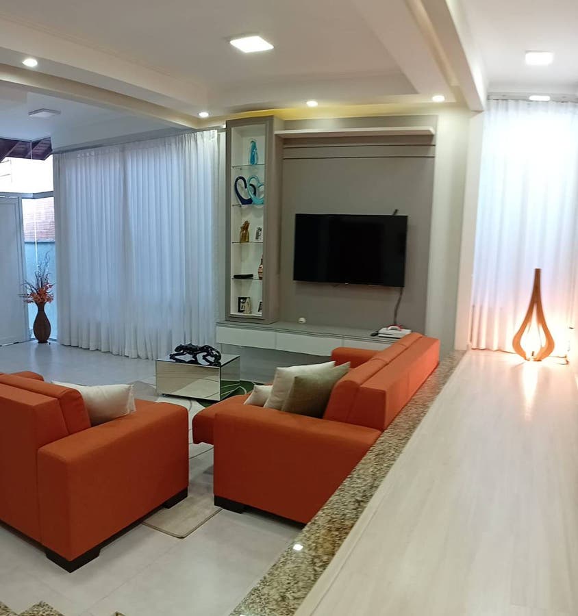 Casa à Venda 3 Quartos por R$ 660.000,00 - Residencial Tiradentes - Poços de Caldas/MG - Casa em Loteamento Residencial Tiradentes, Poços de Caldas - à venda - Lago e Cunha Imóveis