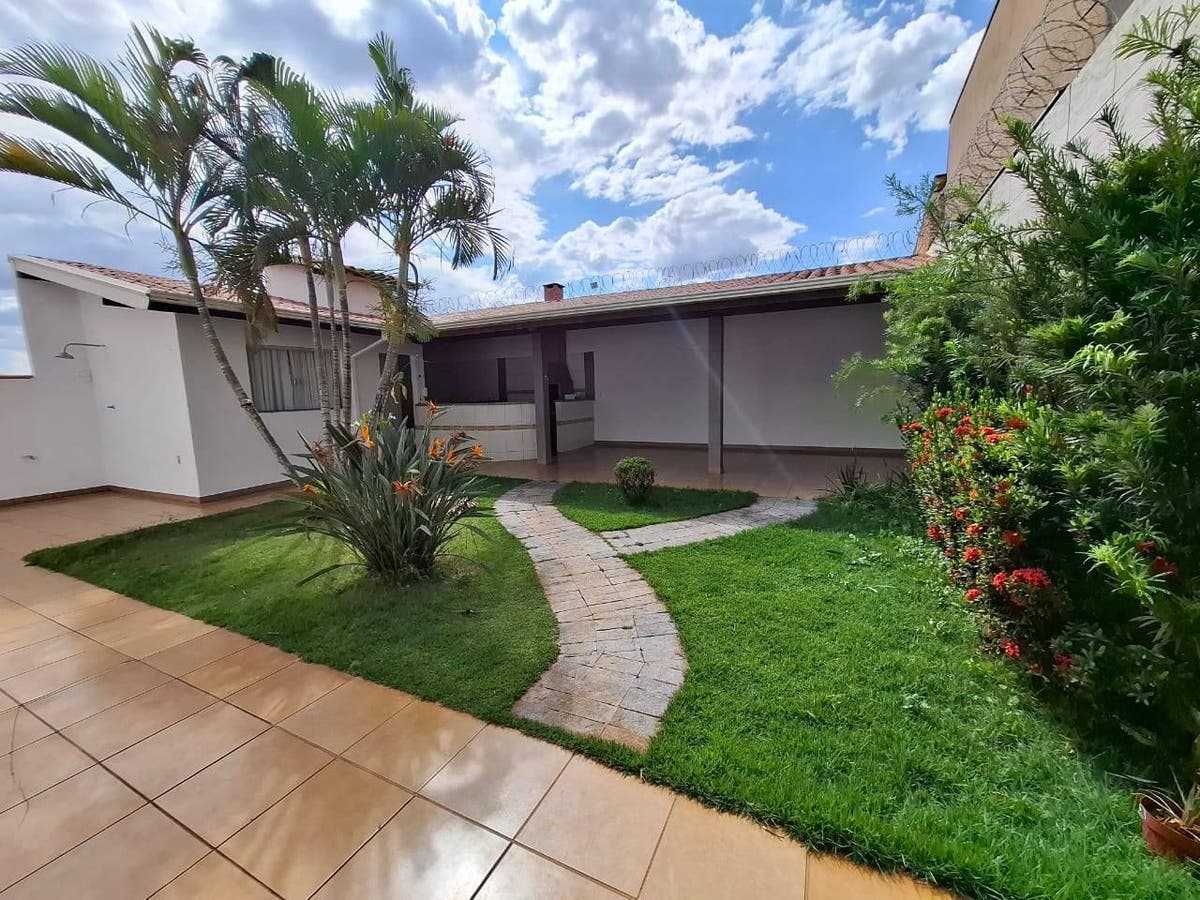 Casa com 3 quartos à Venda, Jardim das Oliveiras - Sacramento - Casa em Jardim das Oliveiras, Sacramento - à venda - Uniocon Negócios Imobiliários