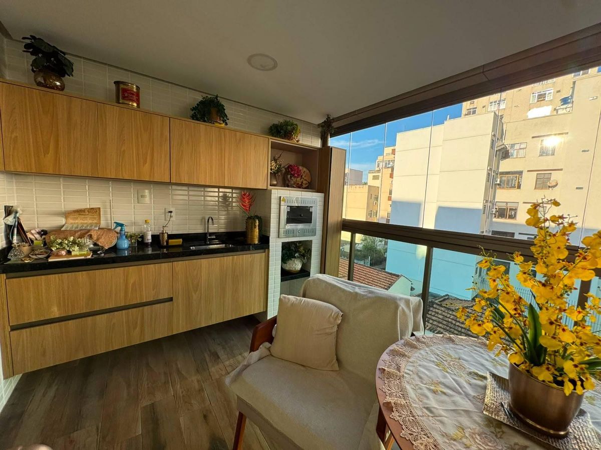 Apartamento à Venda com Varanda Gourmet toda planejada, 2 quartos, suíte e vaga junto ao Shopping Tijuca - Rio de Janeiro - Apartamento em Tijuca, Rio de Janeiro - à venda - MIGUEZ IMOBILIÁRIA