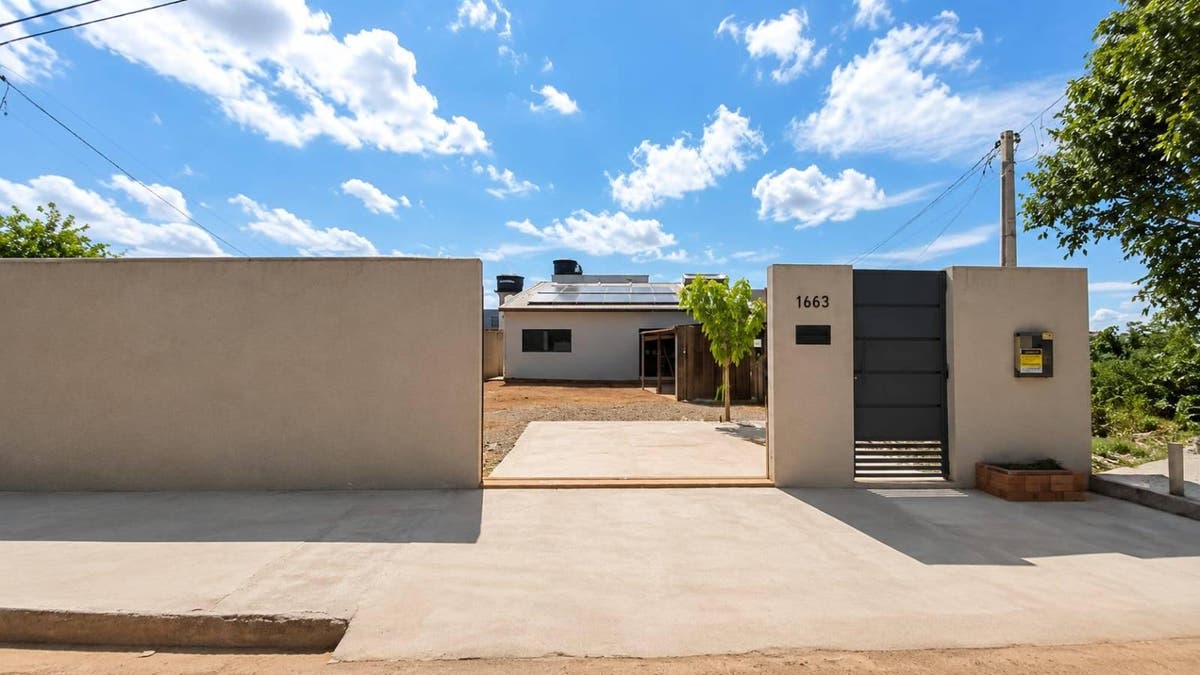Casa á venda Barão do melgaço - Casa em Barão de melgaço, Pimenta Bueno - à venda - DUBAI ENGENHARIA E IMOBILIÁRIA