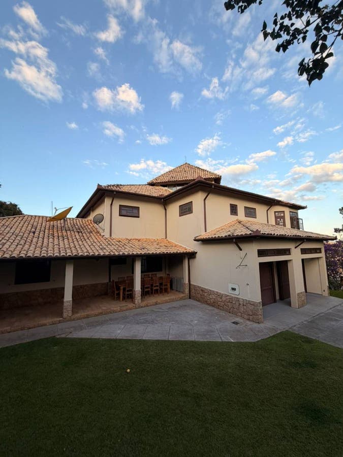 Casa de Alto Padrão á venda - Casa em Vale dos Pinheiros, São Lourenço - à venda - Leticia Noronha Imóveis