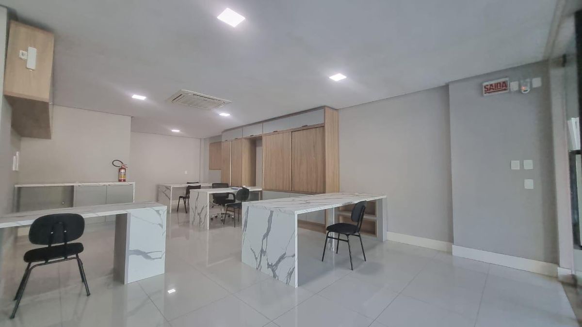 Sala/Loja para locação anual, 50m², mobiliada, na rua Uruguai, New Life Residence, bairro Fazenda, Itajaí-SC - Loja em Centro, Itajaí - para locação - I3 CORRETORES ASSOCIADOS S/S