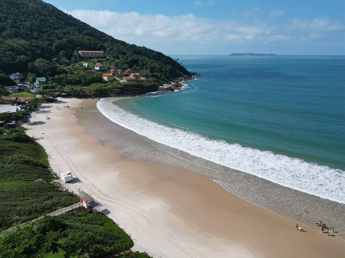 Aluguel Anual e de Temporada em 4 Ilhas em Bombinhas
