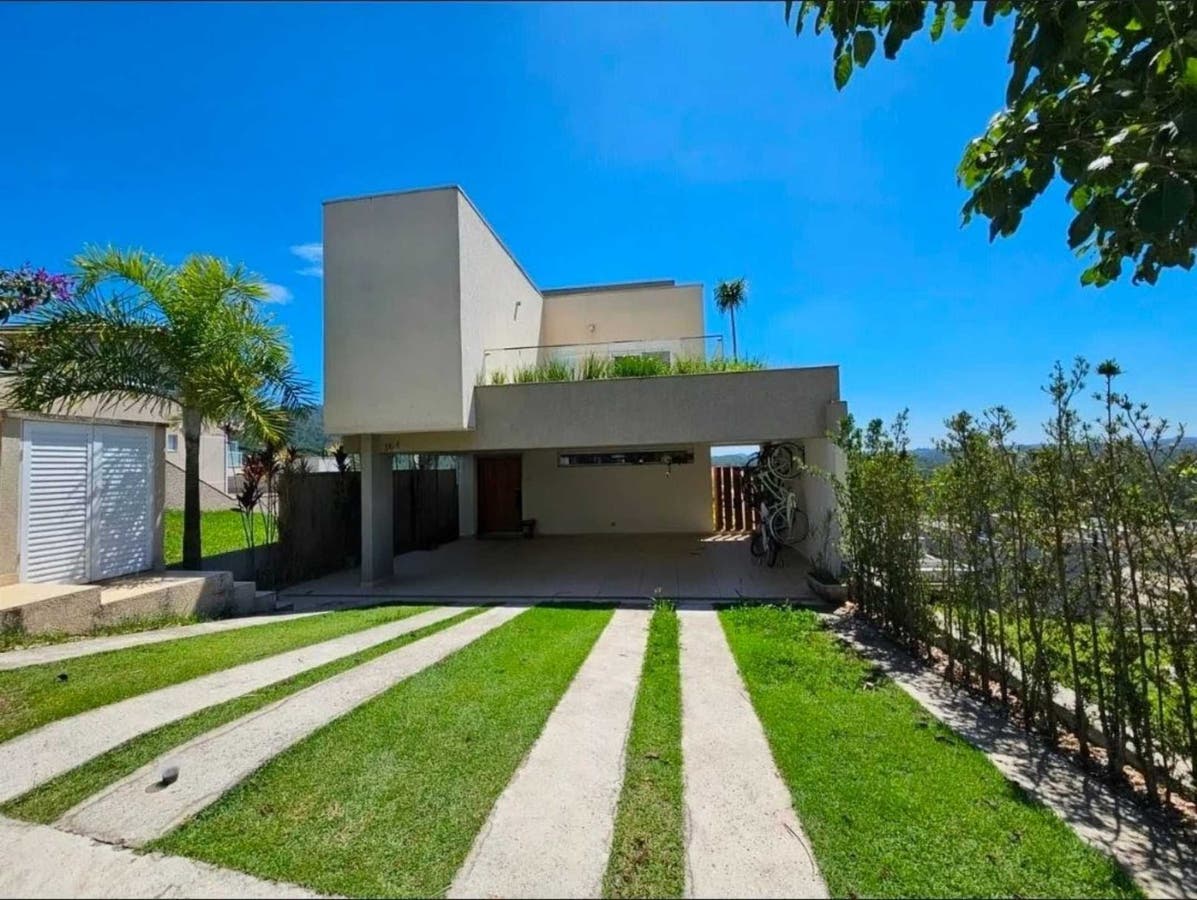 Casa de Condomínio com 3 quartos - Casa de Condomínio em Fazenda Rodeio, Mogi das Cruzes - à venda - ComBrasil Negócios Imobiliários Ltda