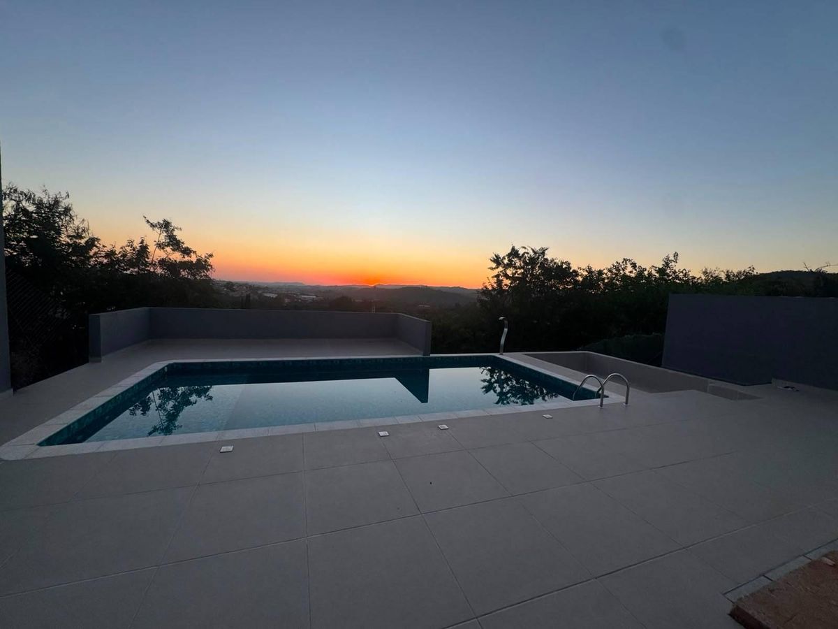 Casa Térrea de Alto Padrão com 3 Suítes, Piscina e Área Gourmet no Villaggio Terra Nova – Atibaia - Casa de Condomínio em Guaxinduva, Atibaia - à venda - Di Casa Imóveis Atibaia LTDA