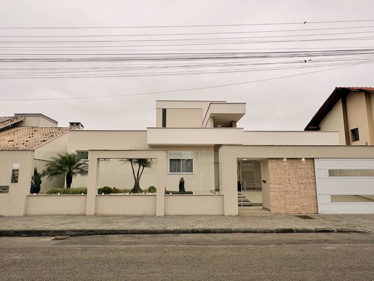 CASA 1 SUÍTE + 2 QUARTOS, AMIZADE - Casa em Amizade, Jaraguá do Sul - à venda - IMOB Imóveis