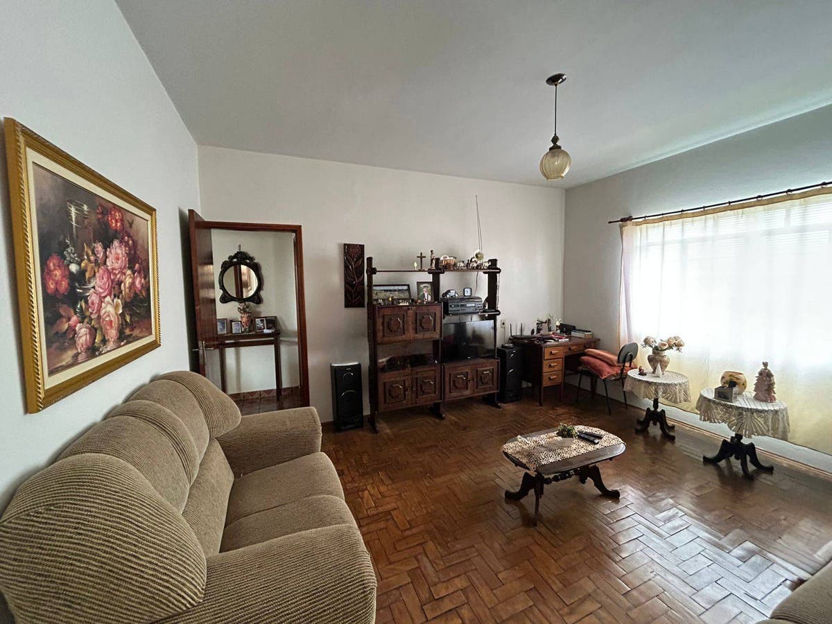 Casa no Centro em Guaxupé - Casa em Centro, Guaxupé - à venda - Grupo G3 Investhouse Ltda