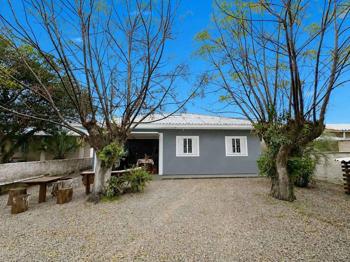 Casa com piscina próxima à Lagoa do Quintino - Alto Arroio - Imbituba SC - Casa/Sobrado em Alto Arroio, Imbituba - para locação - ZIMBA IMOVEIS