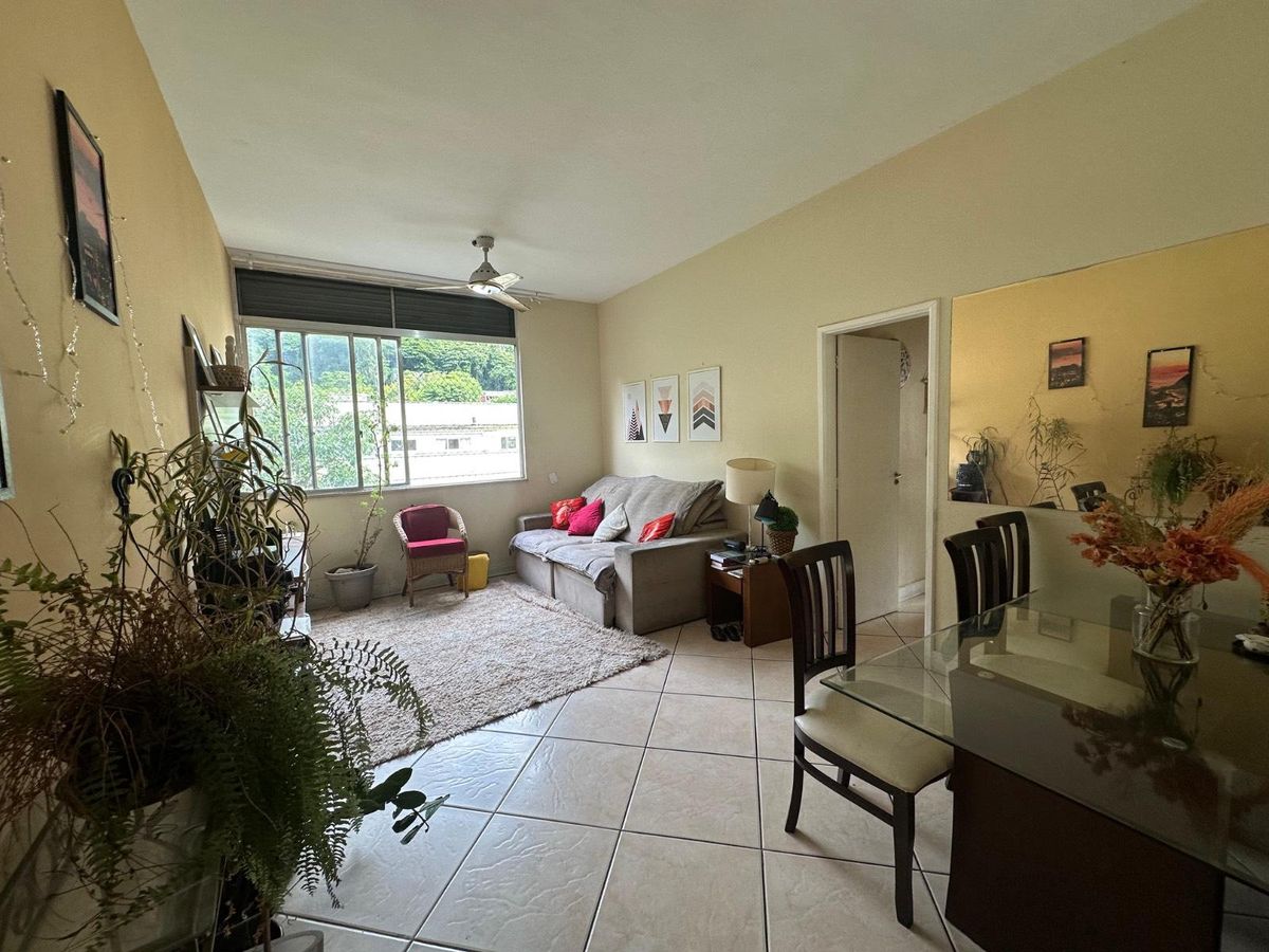 Apartamento a venda, sala, 3 quartos, suíte, banheiro social, cozinha, dependência completa,1 vagas de garagem, Rua Conde de Bonfim. - Apartamento em Tijuca, Rio de Janeiro - à venda - MIGUEZ IMOBILIÁRIA