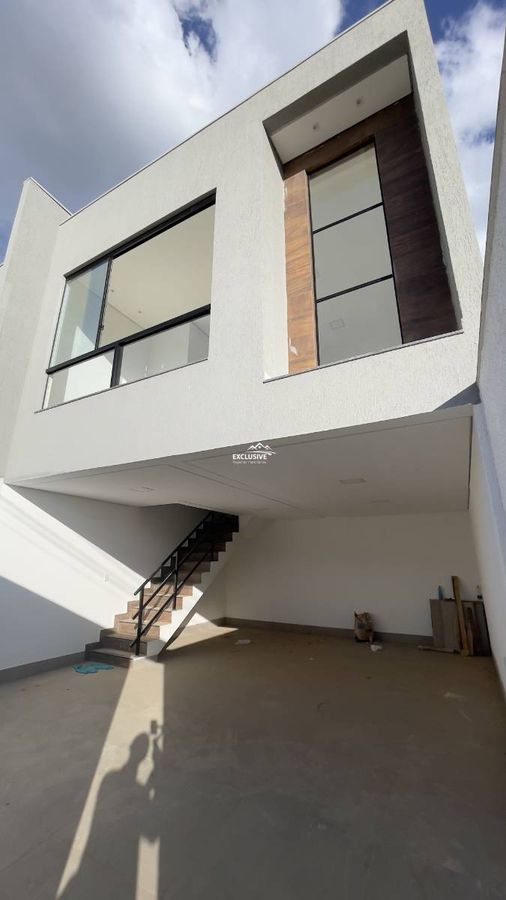 CASA NOVA EM CONSTRUÇÃO | 3 QUARTOS | SUÍTE | 3 VAGAS - Casa Geminada em Duque de Caxias, Betim - à venda - Via M Empreendimentos Imobiliários Ltda