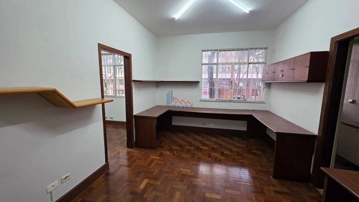 Locação de sala comercial no Edifício Vicentina - São Paulo- SP - Salas Comerciais em República, São Paulo - para locação - Terra Vale Negócios Imobiliários