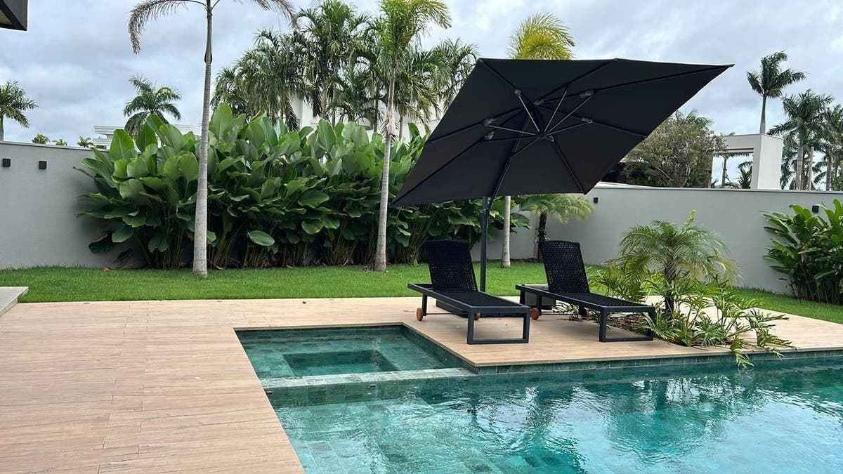 Casa com 4 quartos, 4 suítes - Residencial Costa Brava, Sorriso