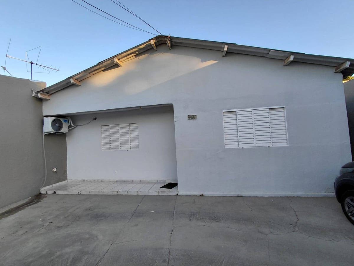 Vende-Se Casa com Canteiro - Casa em Parque Cuiabá, Cuiabá - à venda - Prime House Inteligência Imobiliária