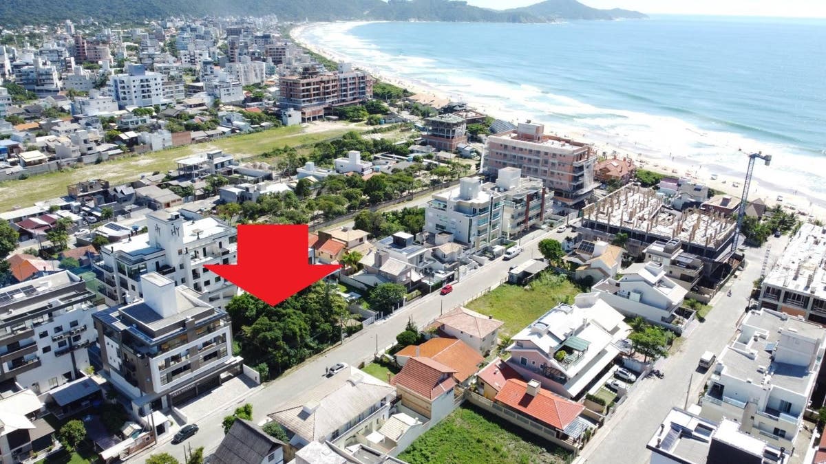 Terreno à Venda - Lote/Terreno em Canto Grande, Bombinhas - à venda - Imobiliária Lenita Imóveis