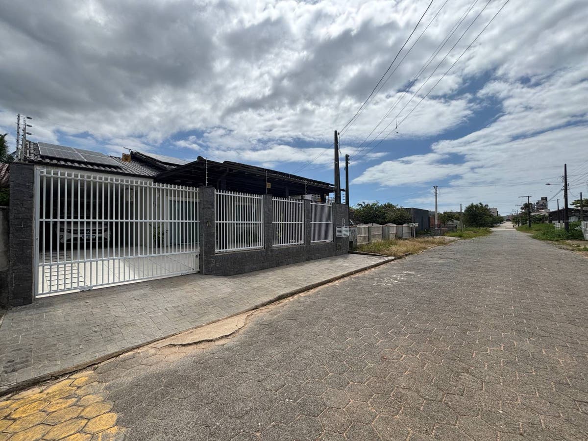 Casa com 3 dormitórios em Barra Velha - Casa em Itajuba, Barra Velha - à venda - MAR - Negócios imobiliários LTDA