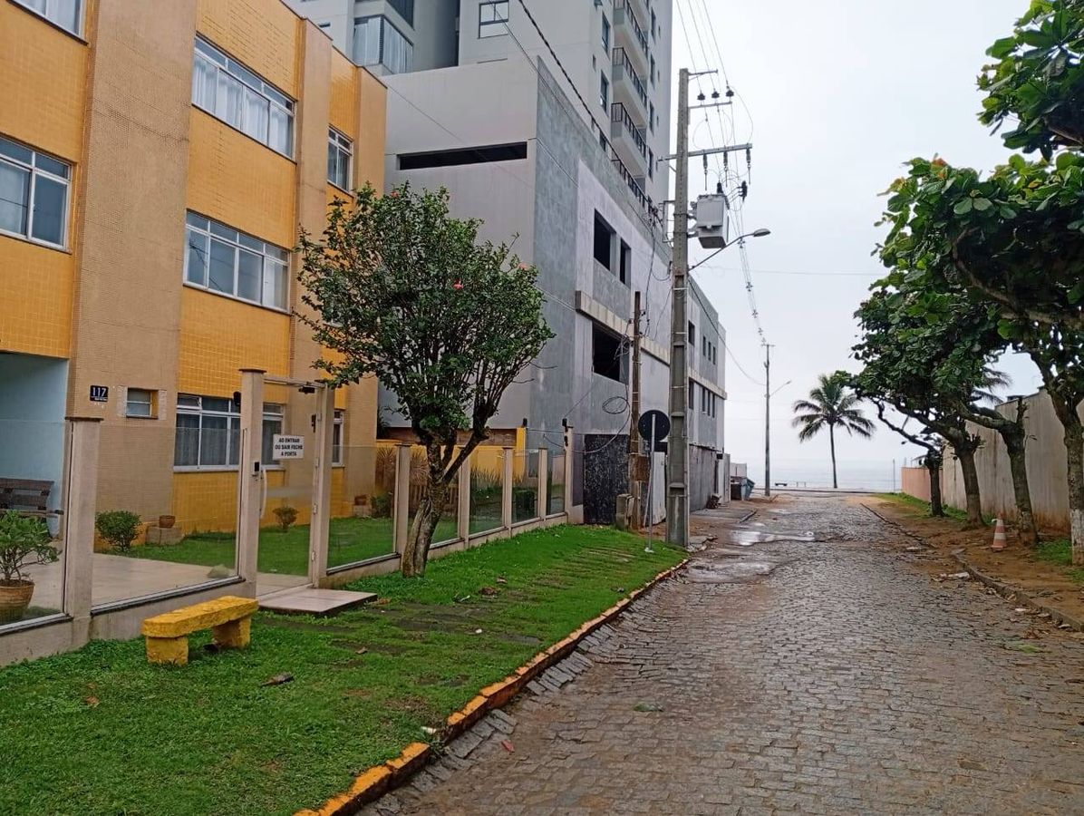 APARTAMENTO TABULEIRO 50 METROS DO MAR - Apartamento em Tabuleiro, Barra Velha - à venda - Imobiliária De Porto