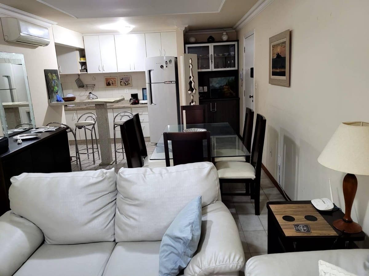 APARTAMENTO NO EDIFÍCIO TIA GUIOMAR - CENTRO, BALNEÁRIO CAMBORIÚ - Apartamento em Centro, Balneário Camboriú - à venda - Brava Norte Imóveis