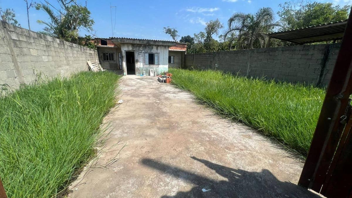 Casa com 2 quartos à Venda, Luizamar Mirim - Itanhaém - Casa em Luizamar Mirim, Itanhaém - à venda - Oliveira Filx Imóveis