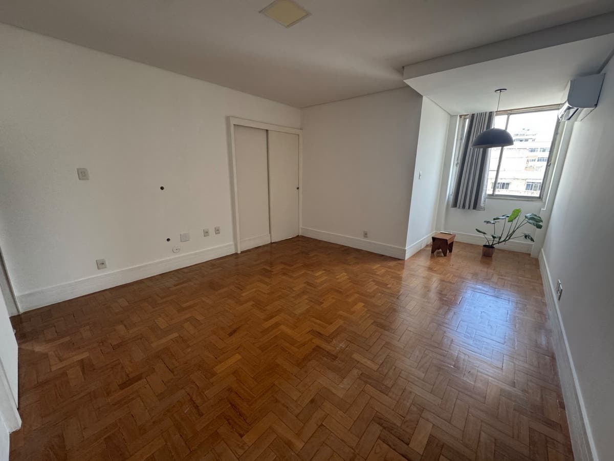 APARTAMENTO À VENDA RUA EURICO RABELO, SÃO 85m² BEM DISTRIBUÍDOS, SALA AMPLA QUE POSSIBILITA A DIVISÃO EM 2 AMBIENTES, 3 QUARTOS 1 SUITE, VAGA DE GARAGEM EM ESCRITURA. - Apartamento em Maracanã, Rio de Janeiro - à venda - MIGUEZ IMOBILIÁRIA