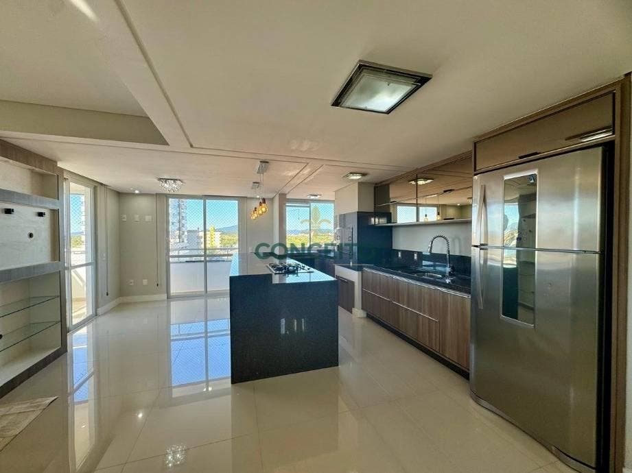 Linda Cobertura de Alto Padrão no Centro de Palhoça | Vista Livre e Panorâmica - Apartamento em Centro, Palhoça - à venda - Conceito Imóveis