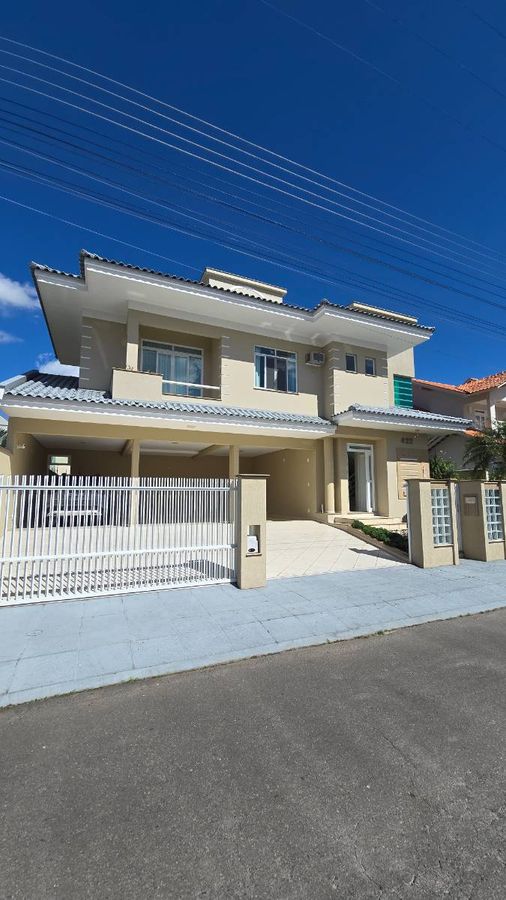 CASA MOBILIADA COM 3 SUÍTES, AMIZADE - Casa em Amizade, Jaraguá do Sul - à venda - IMOB Imóveis