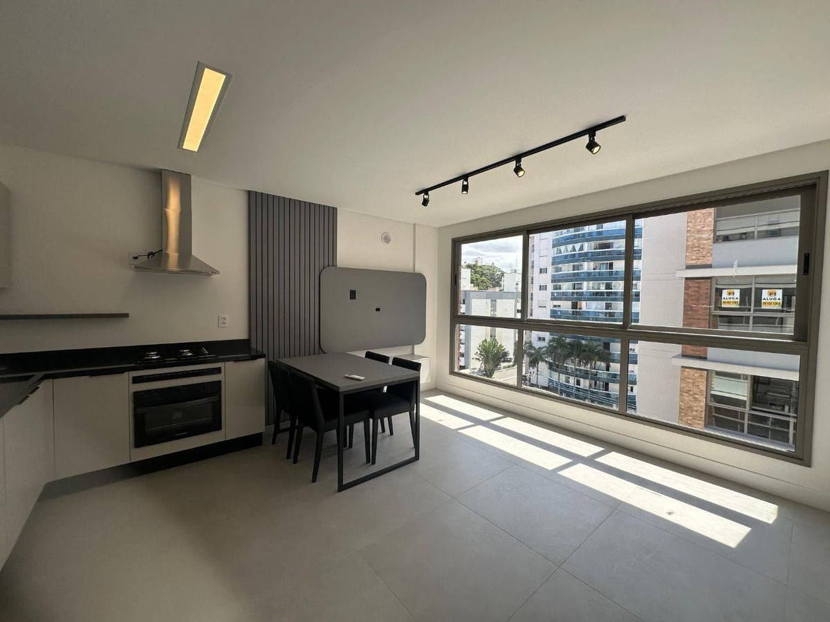 Apartamento com 1 quarto, Semi mobiliado , no bairro Estreito - Florianópolis R$899.000 - Apartamento em Estreito, Florianópolis - à venda - Conceito Imóveis