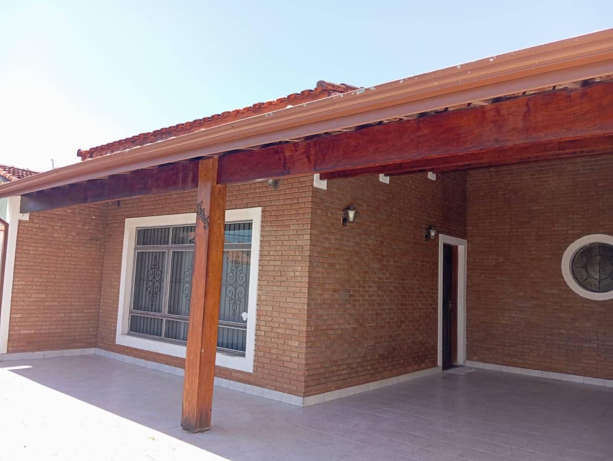 Casa com 3 Quartos à Venda, Chácara da Galega - Pindamonhangaba - Casa em Chácara da Galega, Pindamonhangaba - à venda - EDSON DERRICO IMOVEIS LTDA