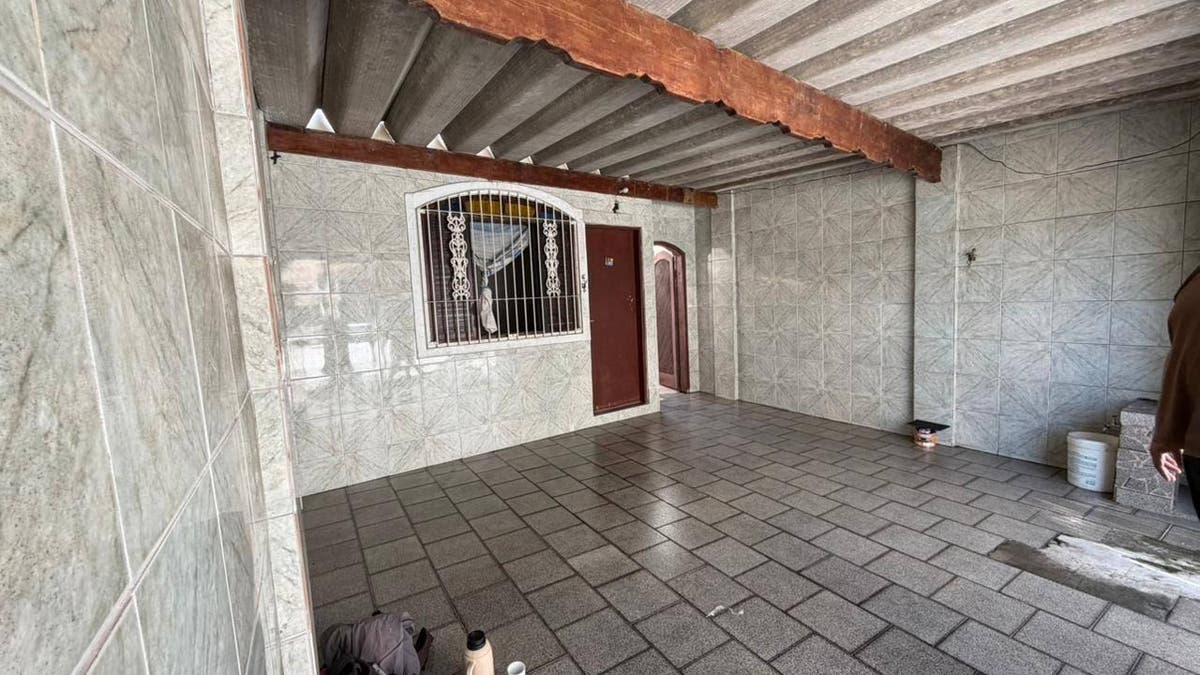 Casa à Venda na Aviação em Praia Grande | 2 Dormitórios a 150m da Praia - Casa em Aviação, Praia Grande - à venda - CONTEMPLAR IMÓVEIS LTDA
